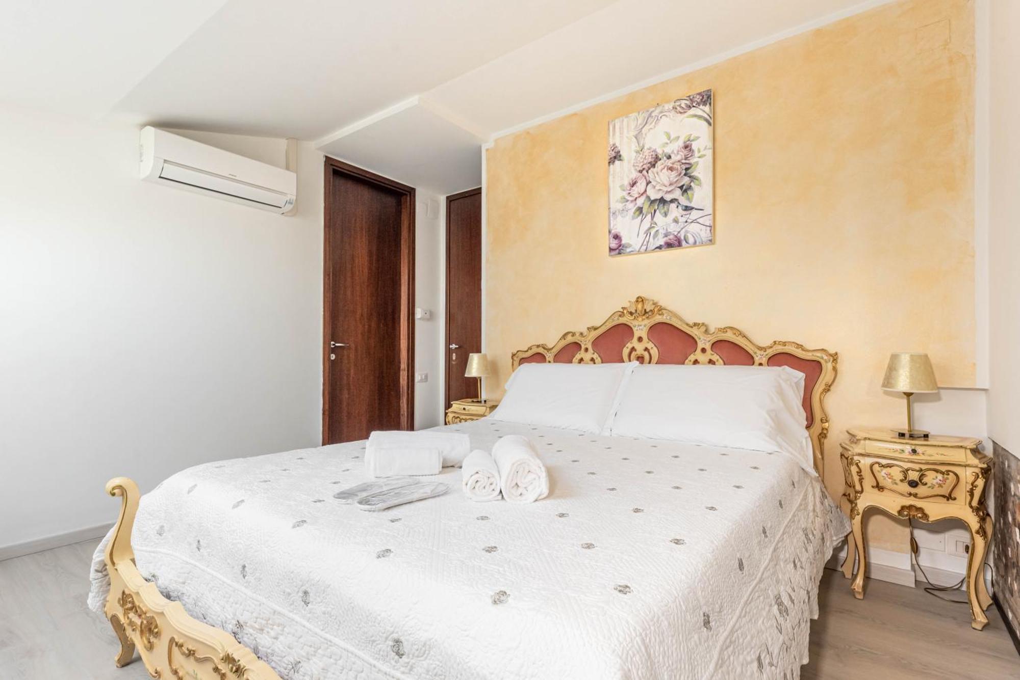 Classic Double Room,1541273992:JPEG